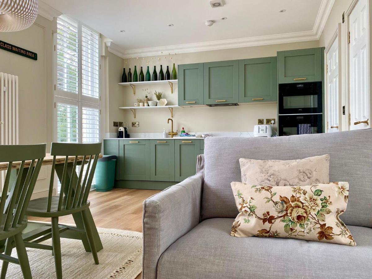 Railway House By Chateau Anna Apart-hotel *