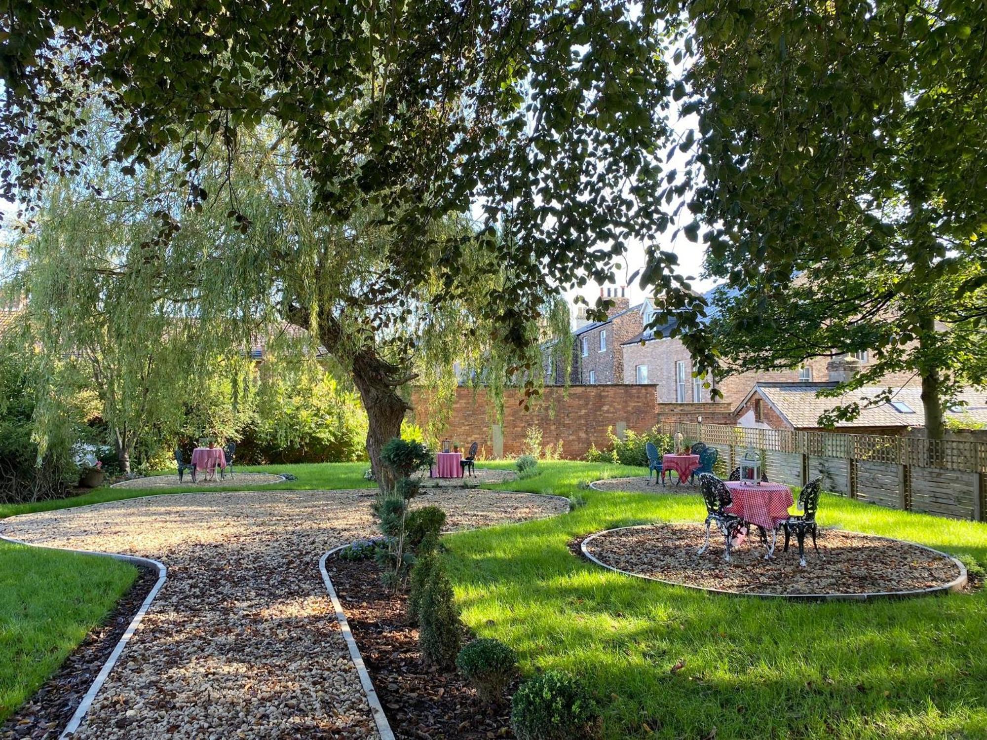 Apart-hotel Railway House By Chateau Anna *